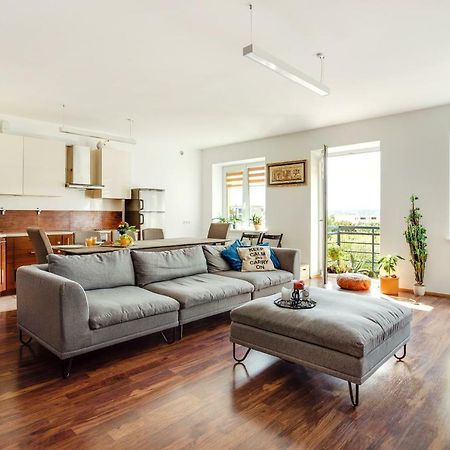#Stayhere - Spacious & Bright 1Bdr Apartment Shopping District Аеропорт Вільнюс Екстер'єр фото