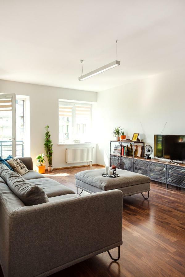 #Stayhere - Spacious & Bright 1Bdr Apartment Shopping District Аеропорт Вільнюс Екстер'єр фото