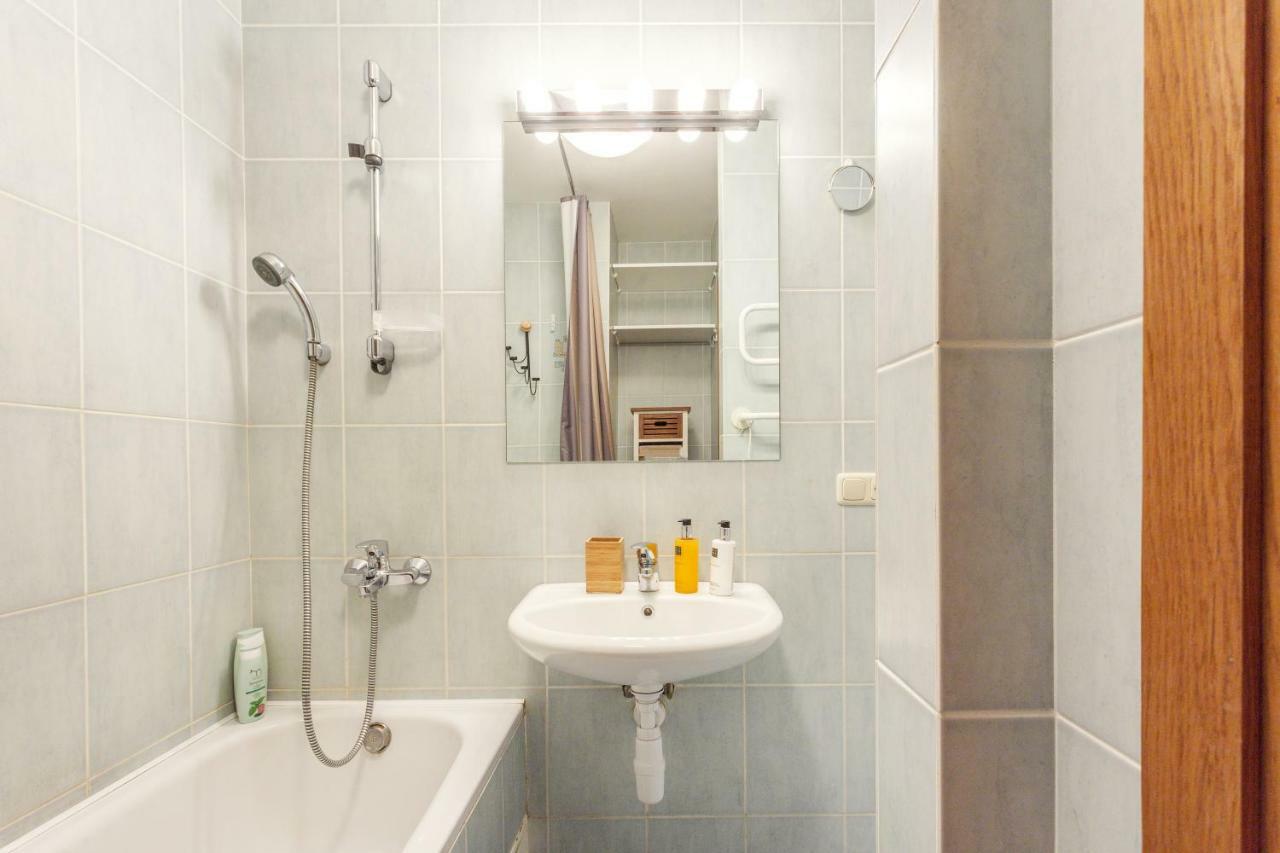 #Stayhere - Spacious & Bright 1Bdr Apartment Shopping District Аеропорт Вільнюс Екстер'єр фото